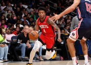 米兰体育官网-火箭双核复出，球队士气大振