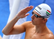 ac米兰体育官网-英国游泳选手亨夫尔斯创造新记录