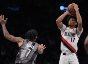 米兰体育官网-热火惨败开拓者遭遇两连败