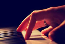 ac米兰-欧冠焦点战：德布劳内vs掘金！曼城核心跨界引爆篮球场