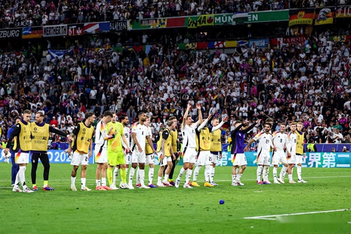 克罗地亚前场三叉攻成绩斐然客胜苏格兰确保出线的简单介绍