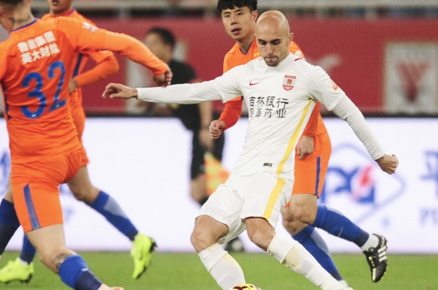 关于泰达客场战胜建业，中超保级压力骤减的信息
