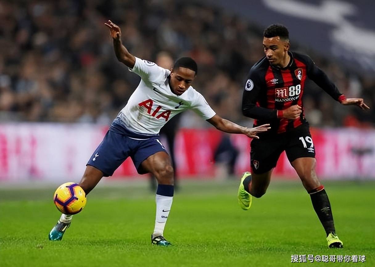 包含阿斯顿维拉客场战平伯恩茅斯，保持不败延续连胜的词条