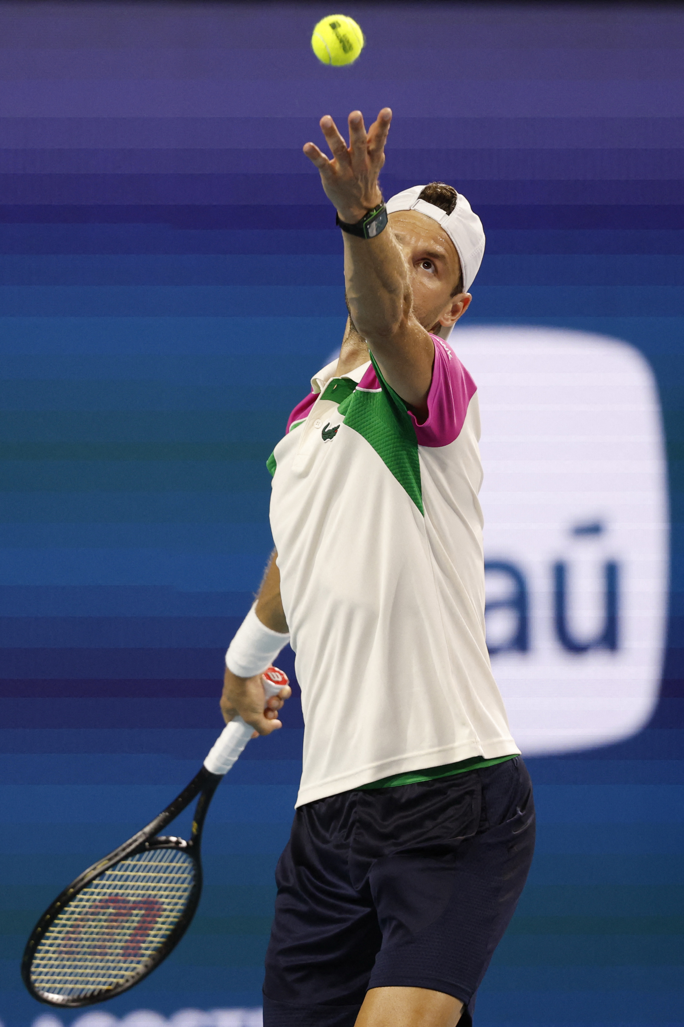 印度男子网球选手逆转成功，晋级