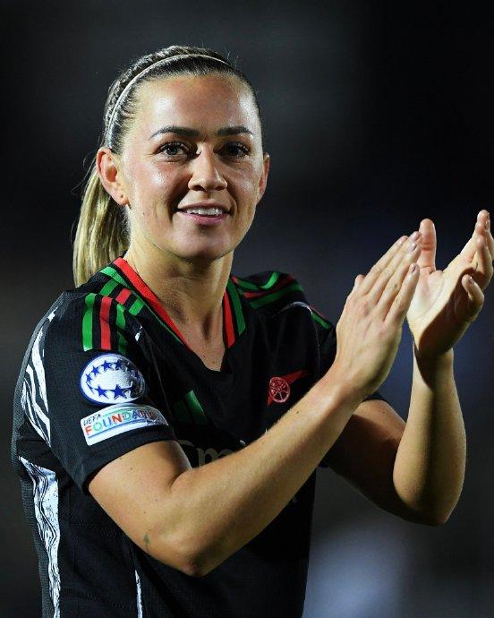 意大利女足实现历史突破，晋级女足最后四强！