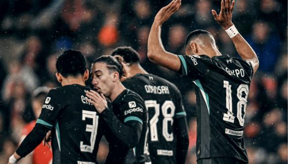 纷争不断！球场上的硝烟弥漫，胜者将闻名足坛