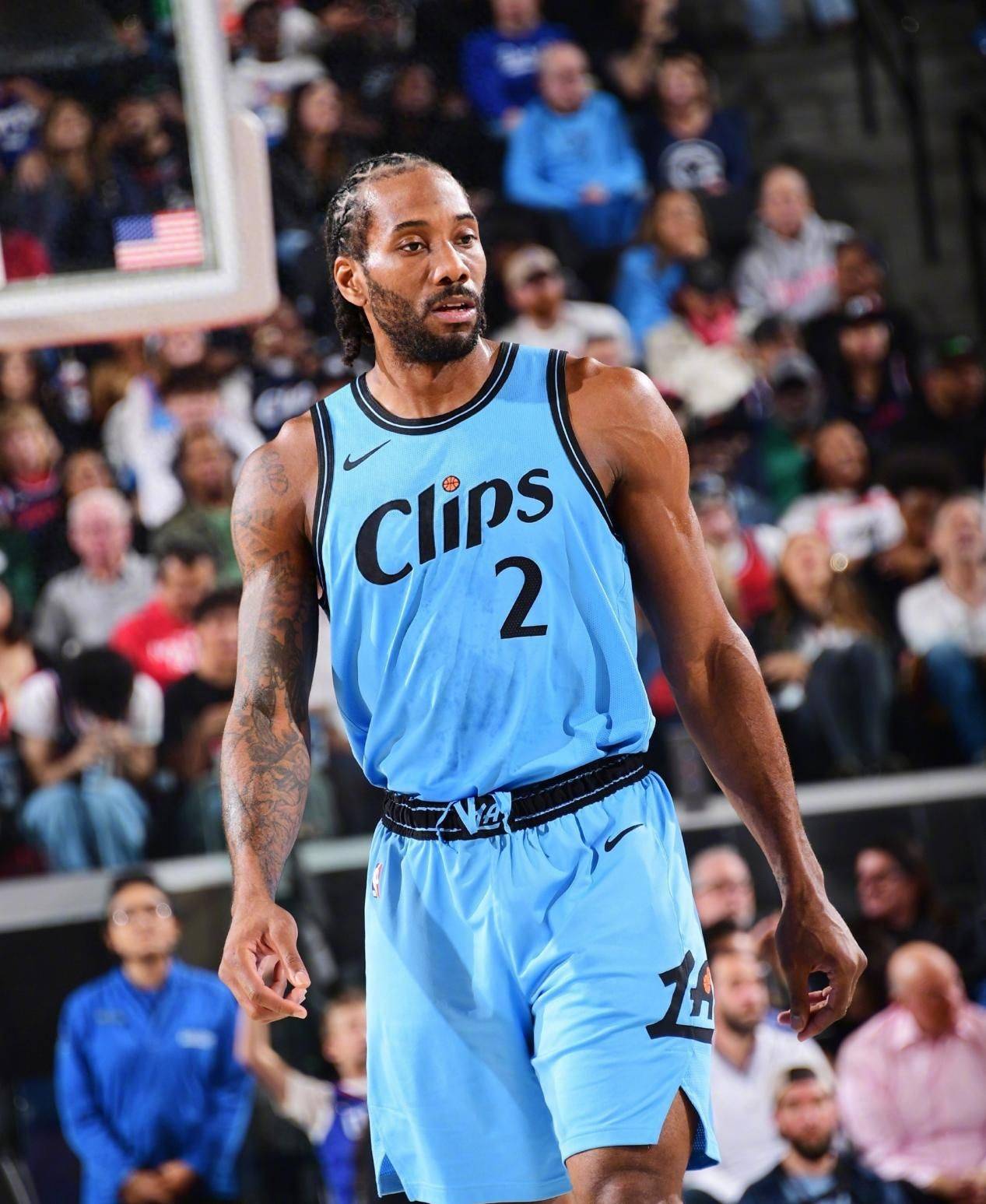 快船战胜公牛，莱昂纳德持续高效