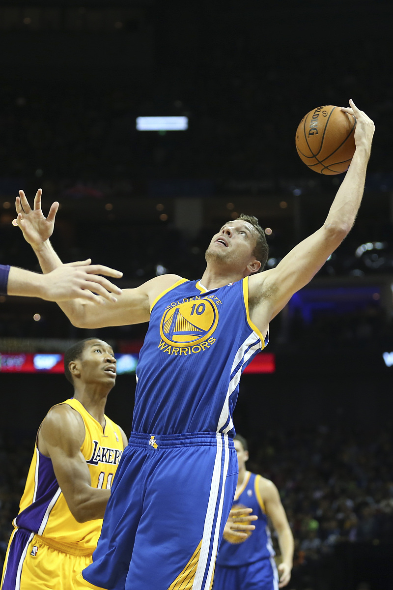 勇士力克北京队，约基奇状态火热